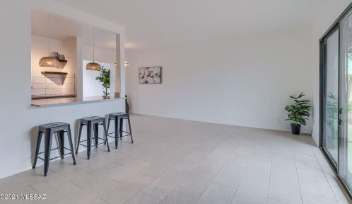 4901 17th St, Tucson AZ  85711-4354 exterior