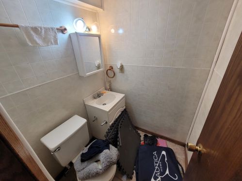 2529 Maple St, Milwaukee WI 53204-3038 exterior