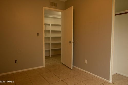 870 Palm Ln, Chandler AZ  85225-6866 exterior