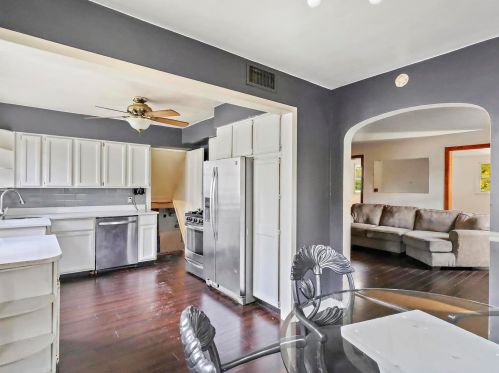 11467 Whipple St, Chicago IL 60655-2128 exterior