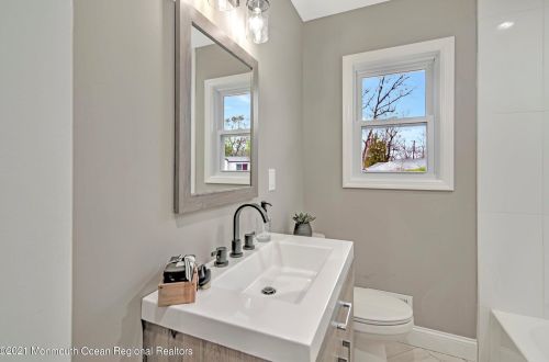 29 Chain Blvd, Berkeley Township NJ  08721-1907 exterior