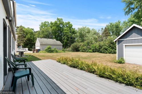 2083 Floral Dr, Saint Paul MN 55110-3849 exterior