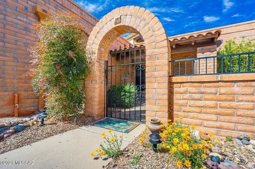 3900 Placita De La Moneda, Green Valley, AZ 85622-5060