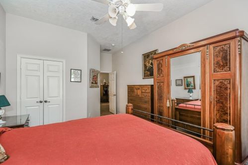 4910 Bessies Crk Trce, Fulshear TX 77441-4403 exterior