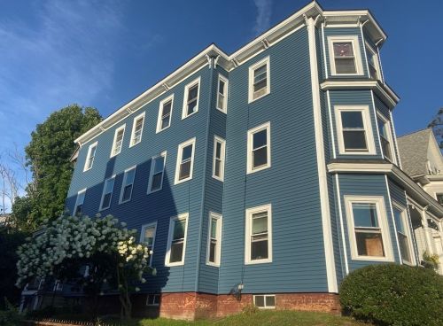 45 Fox St, Worcester MA 01604-4331 exterior