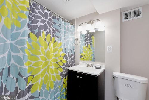 34 Elmira St, Washington DC 20032-5873 exterior