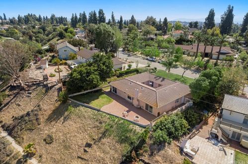 933 Verona Dr, Fullerton CA 92835-3340 exterior