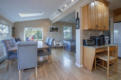 172 Shore Trl, Sparta NJ  07871-2107 exterior