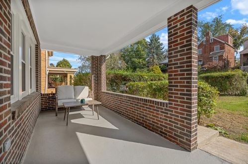 4344 Ludwick St, Pittsburgh PA 15217-3005 exterior