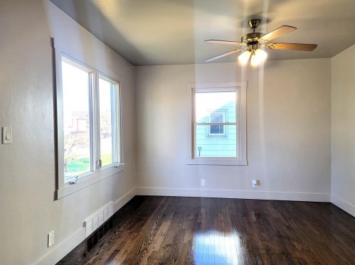 3148 Chase Ave, Milwaukee WI  53207-2636 exterior