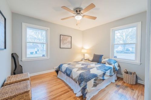 9504 Palmetto Ave, Milwaukee WI  53222-1558 exterior