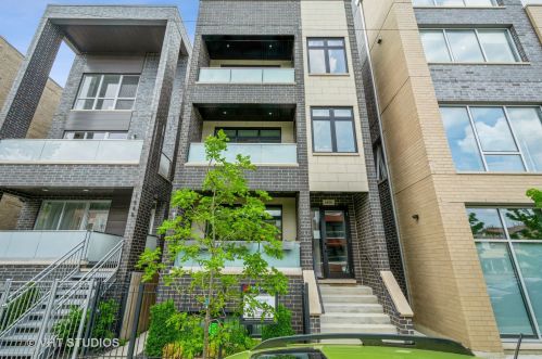 1850 California Ave, Chicago IL  60647-5106 exterior