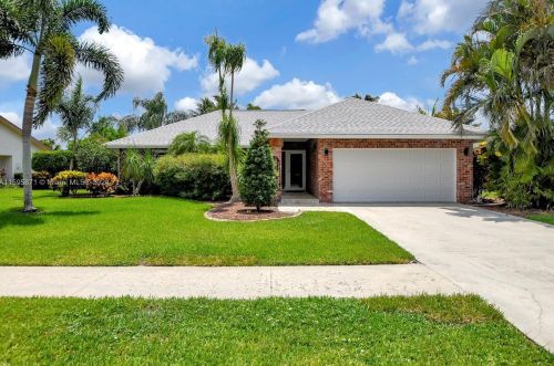 17301 Lake Park Rd, Boca Raton FL  33487-1118 exterior