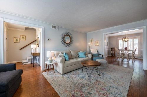 12 Market Sq Pl, Atlanta GA 30318-1428 exterior