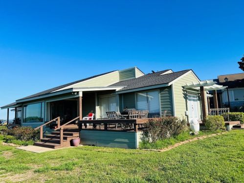 96 April Point Dr, Montgomery, TX 77356-5821