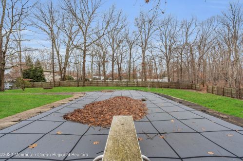 722 Green Valley Rd, Jackson Twp NJ  08527-2942 exterior