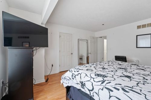 236 Dinwiddie St, Pittsburgh PA 15219-3335 exterior