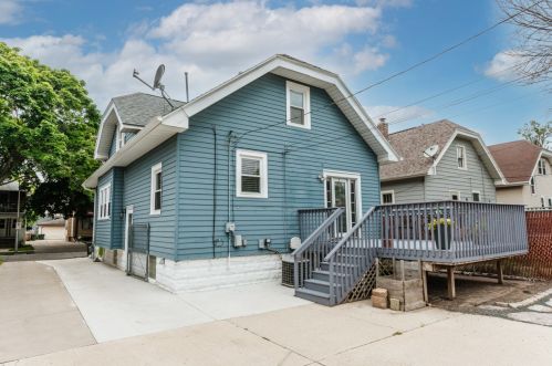 2028 83rd St, Milwaukee WI  53213-1606 exterior