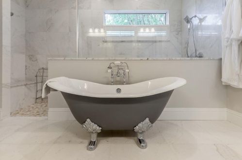 305 Hanna Ave, Tampa FL  33604-6633 exterior