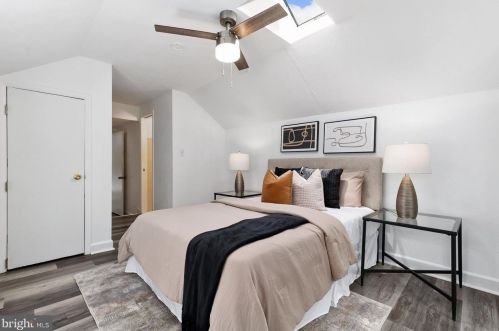 13763 Travilah Rd, Rockville MD 20850-3532 exterior