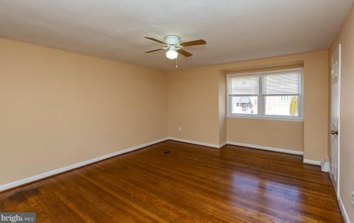 4032 Gideon Rd, Chester PA 19015-1906 exterior