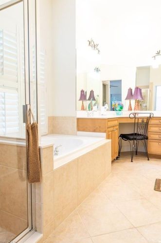 8912 Mustang Is Cir, Naples FL 34113-1642 exterior