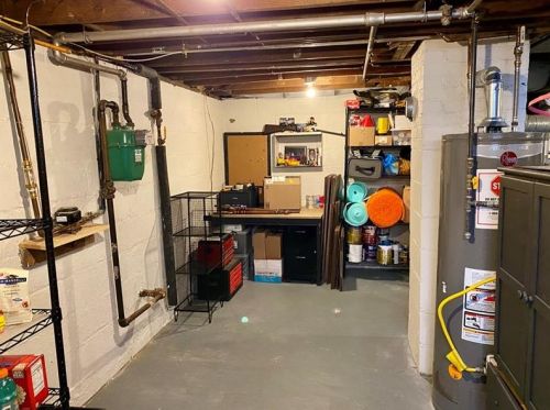 23 Christler St, Pittsburgh PA 15223-2039 exterior