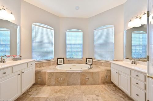 203 Burnt Pne Dr, Naples FL 34119-9775 exterior