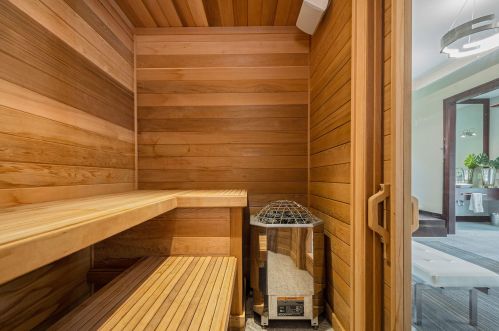 1505 Ballybunion Ct, Grand Rapids MI 49546-3883 exterior