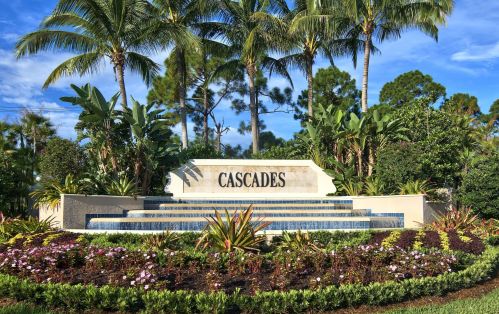 307 Breezy Pt Loop, Fort Pierce FL 34986-2668 exterior