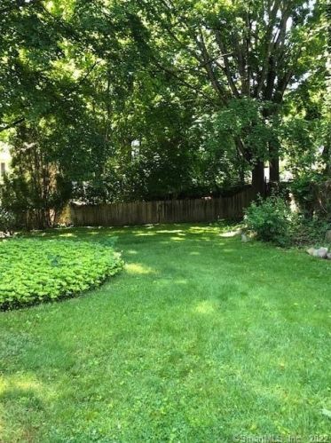 2 Fall St, Derby CT exterior