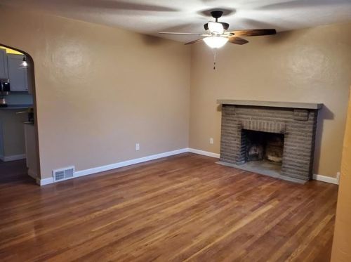 89 Bronx Ave, Pittsburgh, PA 15229-1715