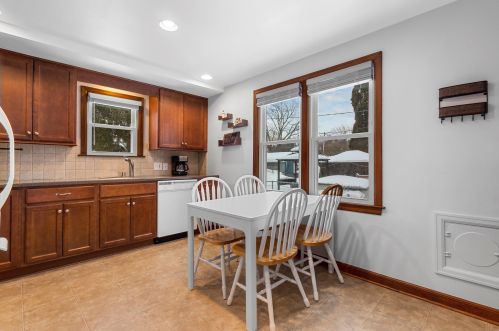 3430 89, Milwaukee WI 53222-3650 exterior