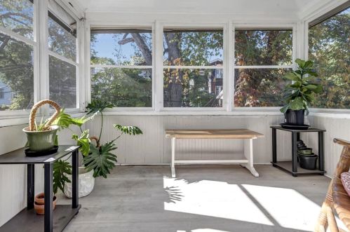 1129 Moorlands Dr, Saint Louis MO 63117-1527 exterior