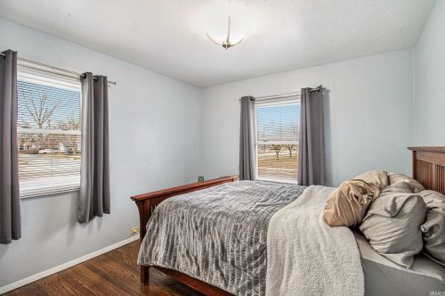 705 Geyer Ave, Mishawaka IN 46544-4334 exterior