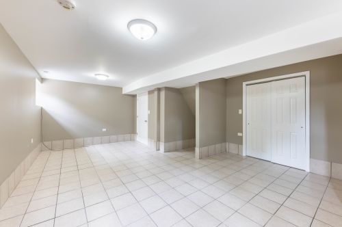 2941 Harrison St, Chicago IL 60612-3334 exterior