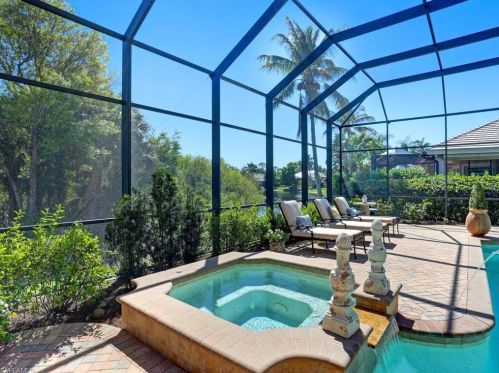 15294 Burnaby Dr, Naples FL 34110-7930 exterior