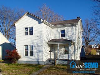 1020 Bloomfield Rd, Cape Girardeau MO  63703-6772 exterior