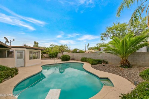 4510 Glenn St, Tucson AZ 85716-2128 exterior