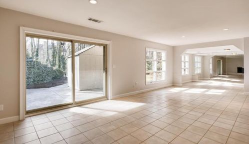 8180 Innsbruck Dr, Atlanta GA 30350-4312 exterior