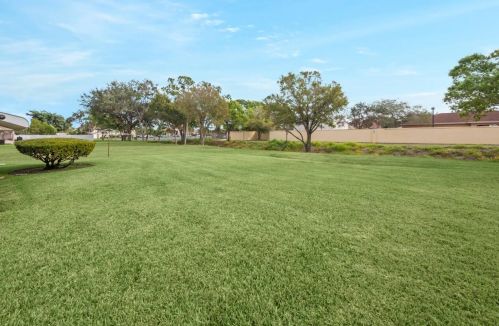 481 Curtis St, Fort Pierce FL 34983-1933 exterior