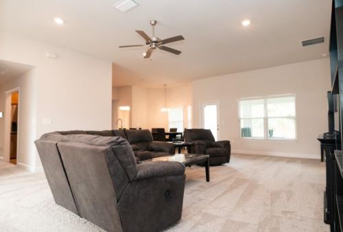 137 Pisces Ter, Fort Pierce FL 34984-4783 exterior