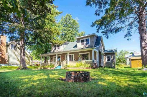 4223 Mcculloch St, Duluth, MN 55804-1934