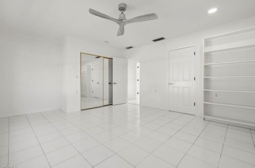 454 Flamingo Ave, Naples FL 34108-2111 exterior