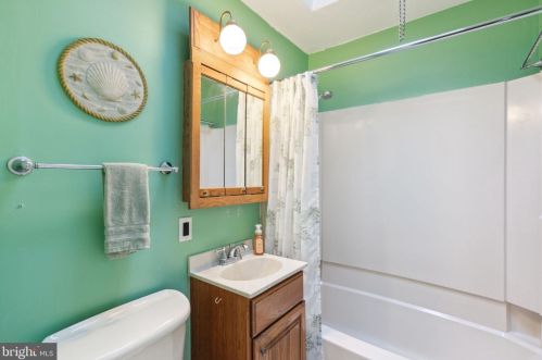 4503 Marple St, Philadelphia PA 19136-3716 exterior