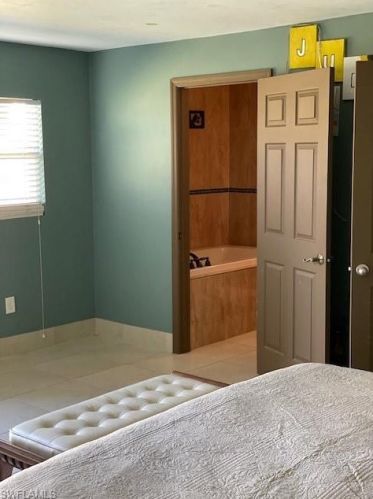 4201 21 Ave, Naples FL 34116-5721 exterior