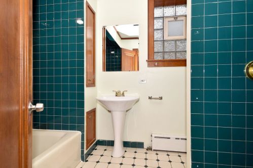 2934 Marmora Ave, Chicago IL  60634-5119 exterior