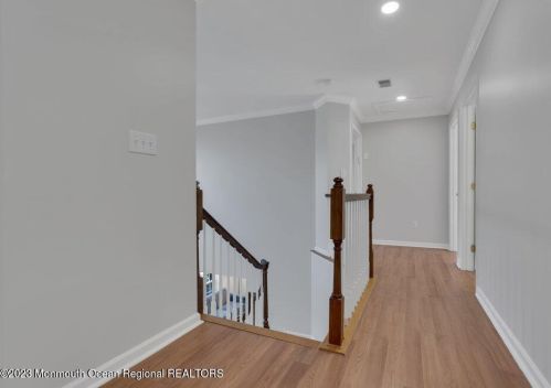 33 Jefferson Ct, Jackson Twp NJ  08527-5159 exterior