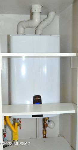 3231 Champlain Ave, Tucson AZ  85730-1942 exterior