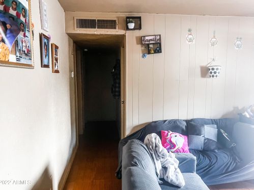 11232 18 Dr, Phoenix AZ 85007-2431 exterior